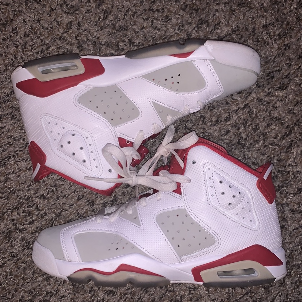 Retro Hare Jordan 7s